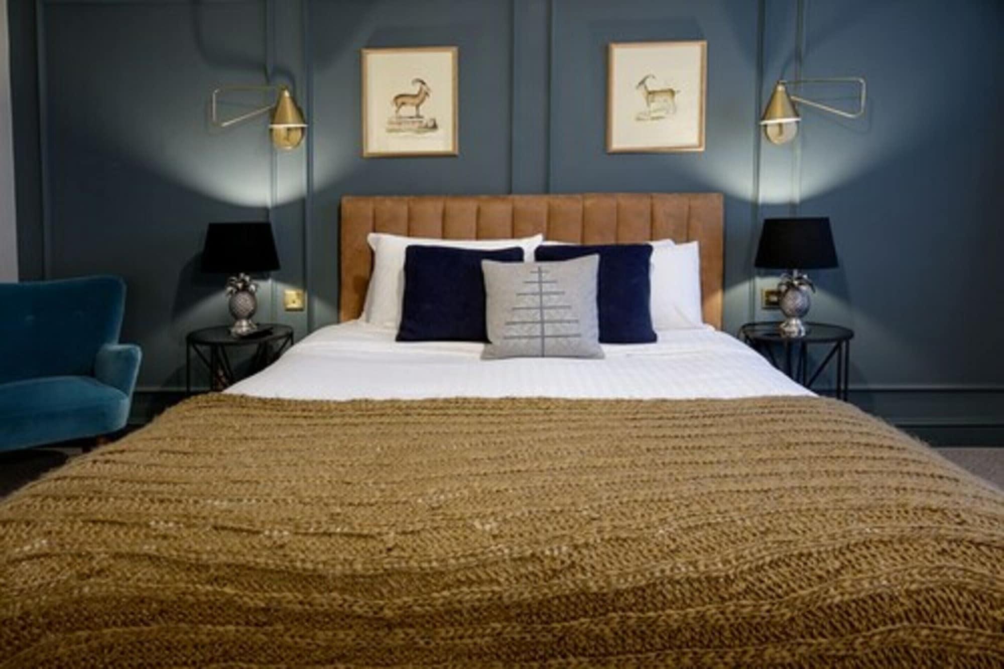 Hotel Cromwell Stevenage Bagian luar foto