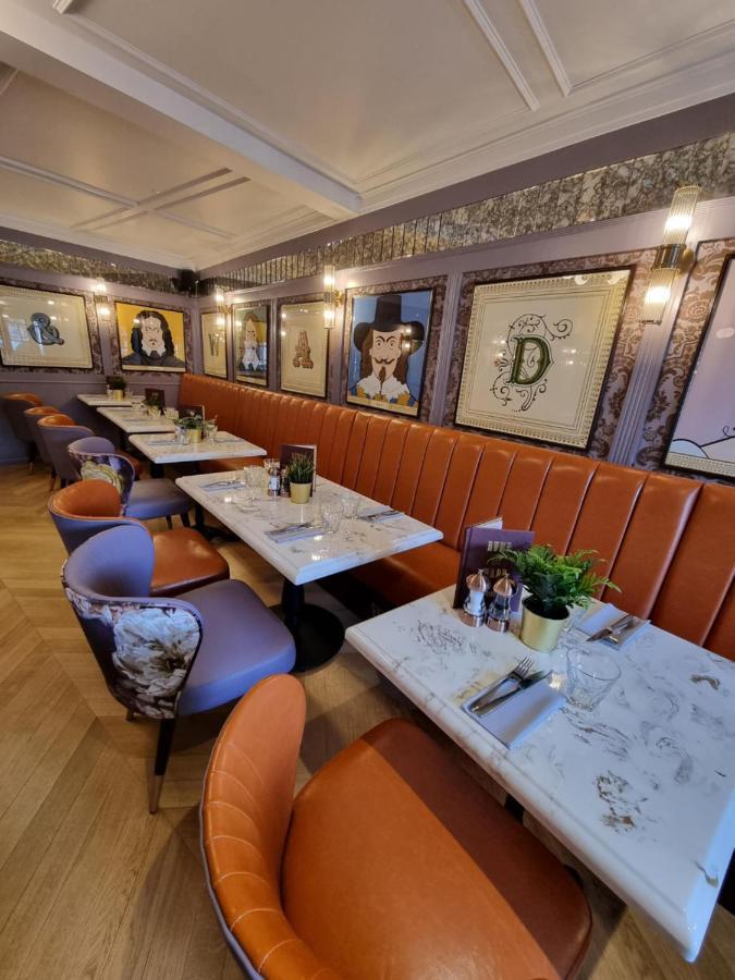 Hotel Cromwell Stevenage Bagian luar foto