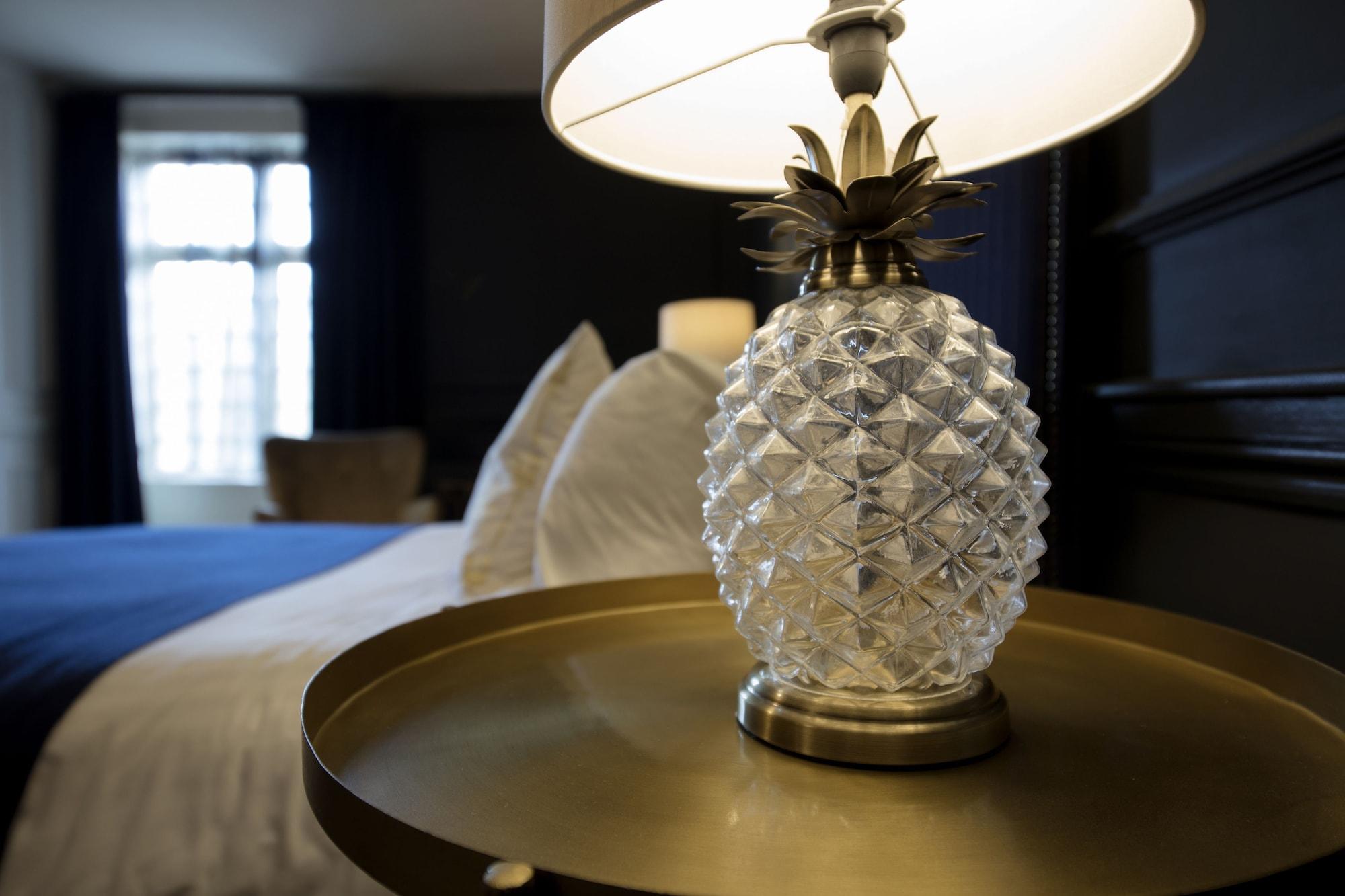 Hotel Cromwell Stevenage Bagian luar foto