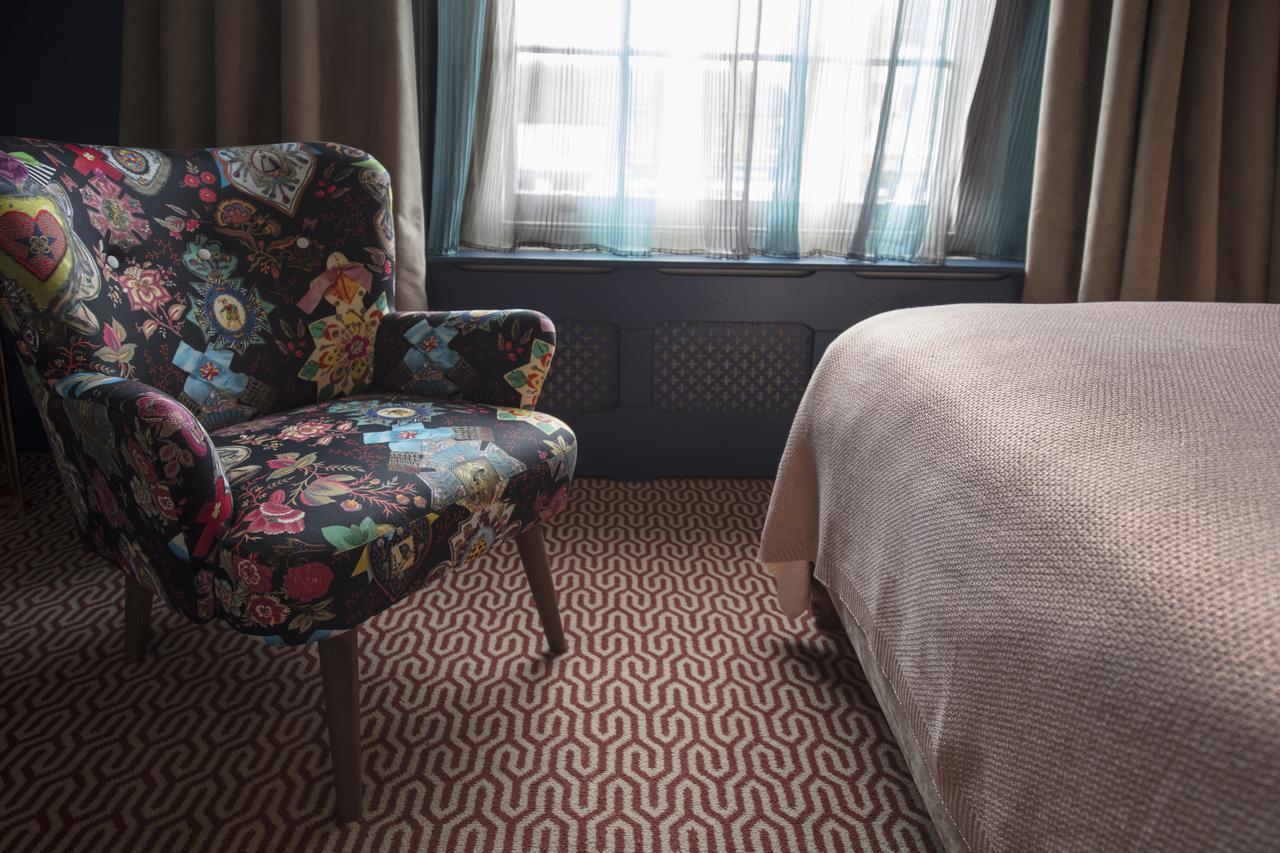 Hotel Cromwell Stevenage Bagian luar foto
